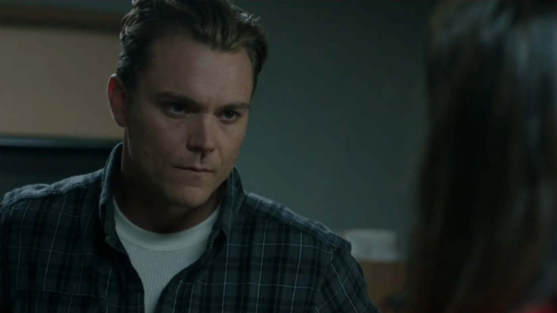 Above Ground (Above Ground) izlemek için tıklayınız.