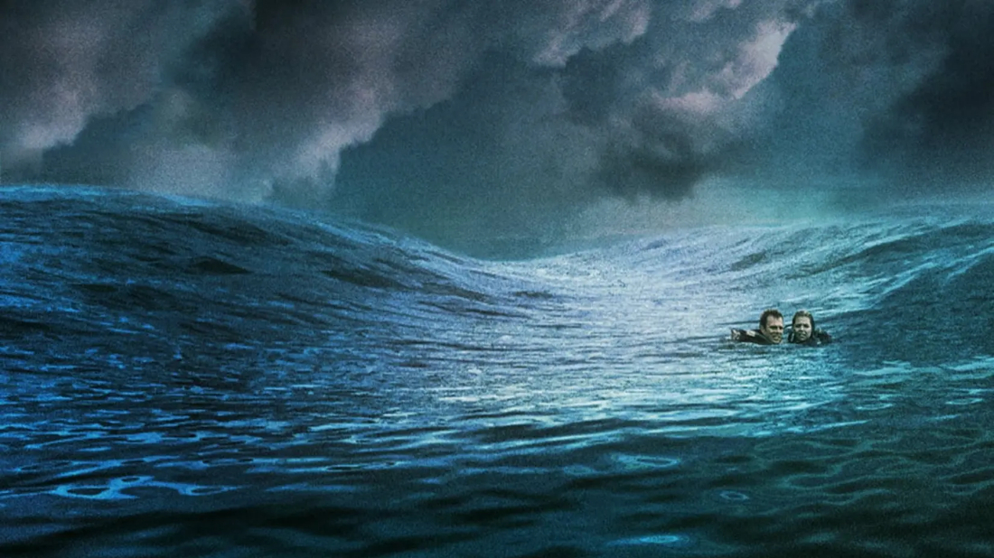 Açık Deniz (Open Water) izlemek için tıklayınız.