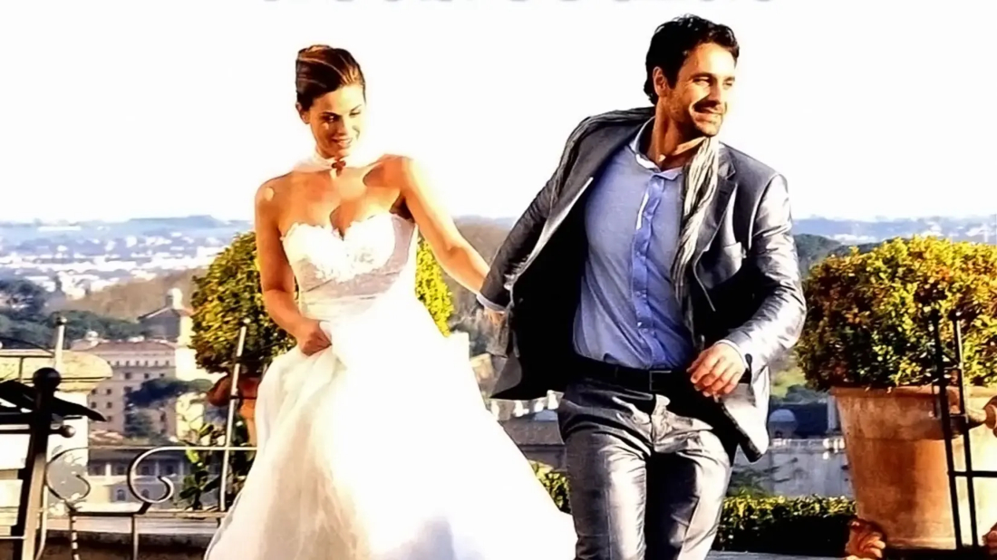 Angeli - Una storia d'amore (Angeli - Una storia d'amore) izlemek için tıklayınız.