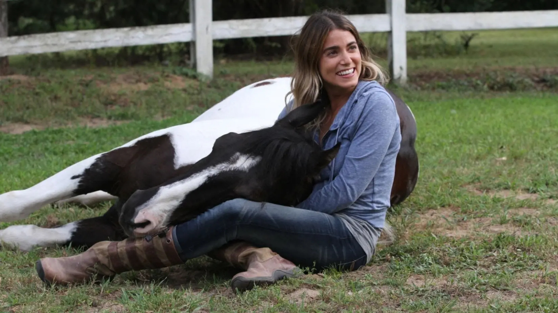 Umudunu Kaybetme (A Sunday Horse) izlemek için tıklayınız.