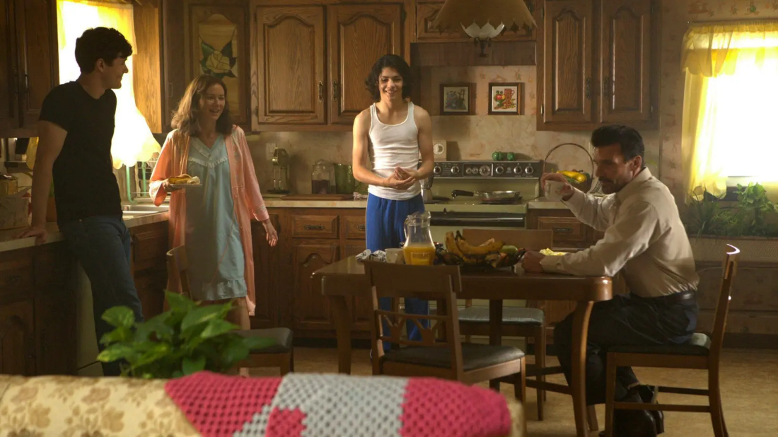 Bir Zamanlar Staten Island'da (This Is the Night) izlemek için tıklayınız.
