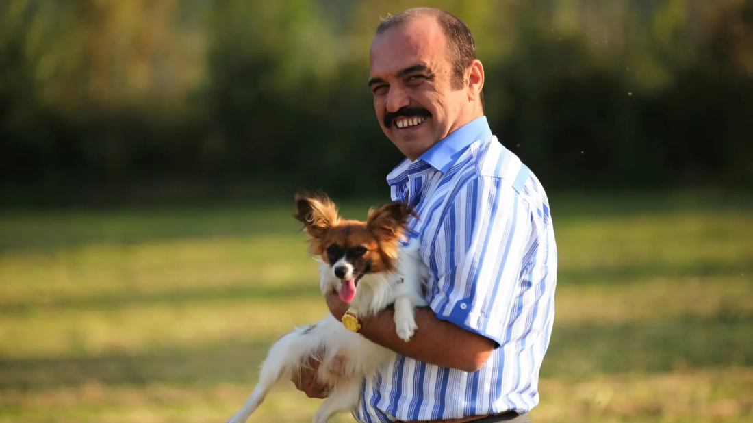 Çarsi Pazar (Çarsi Pazar) izlemek için tıklayınız.
