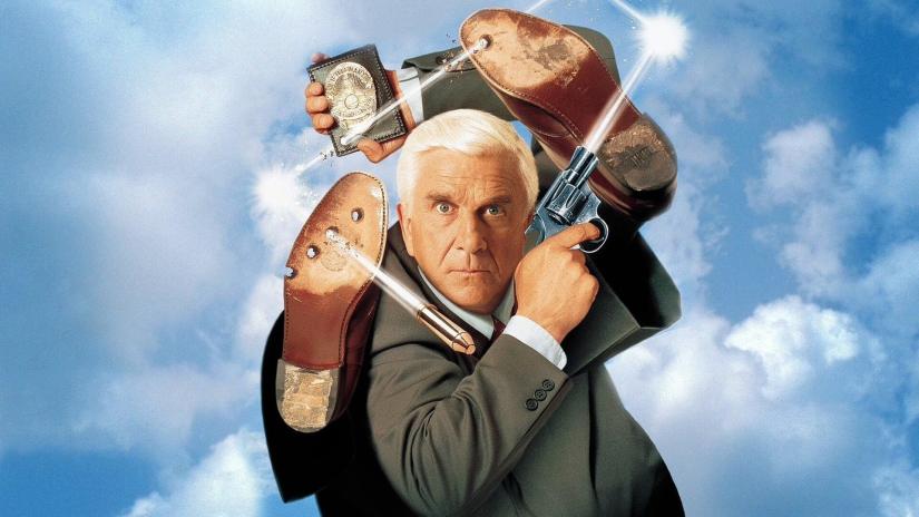 Çıplak Silah 33 1/3: Son Hakaret (Naked Gun 33 1/3: The Final Insult) izlemek için tıklayınız.