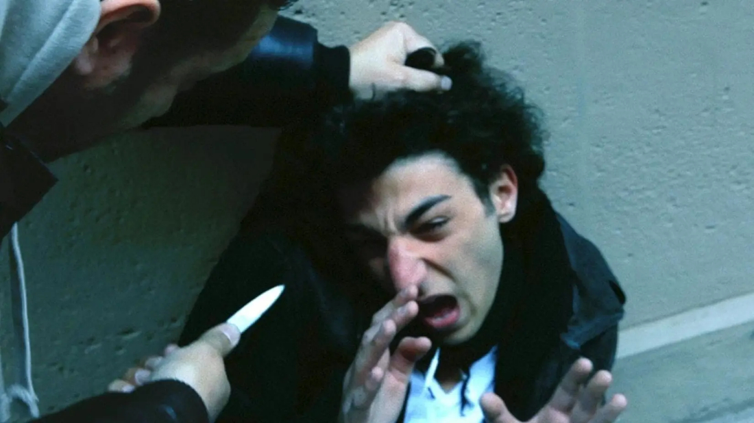 Dealer (Dealer) izlemek için tıklayınız.