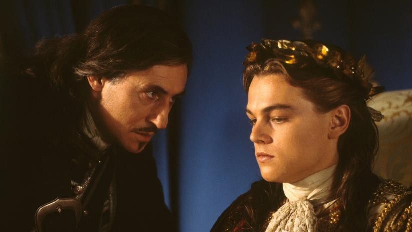 Demir Maskeli Adam (The Man in the Iron Mask) izlemek için tıklayınız.