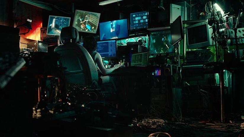 Fabricated City (조작된 도시) izlemek için tıklayınız.
