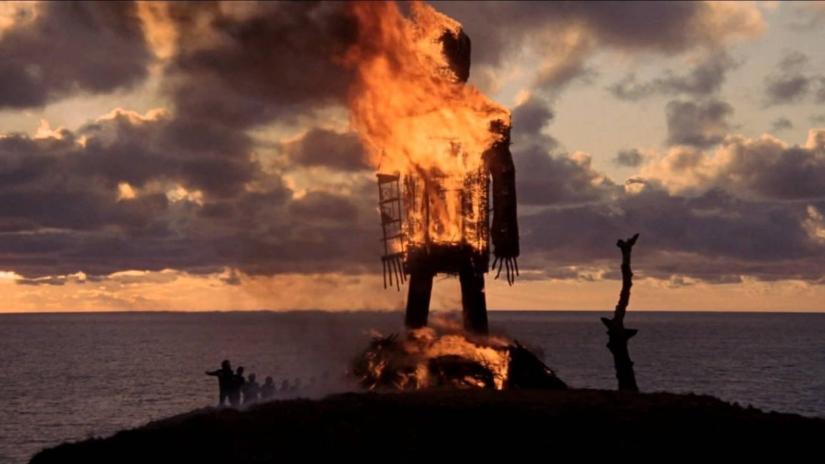 Gizemli Ada (The Wicker Man) izlemek için tıklayınız.