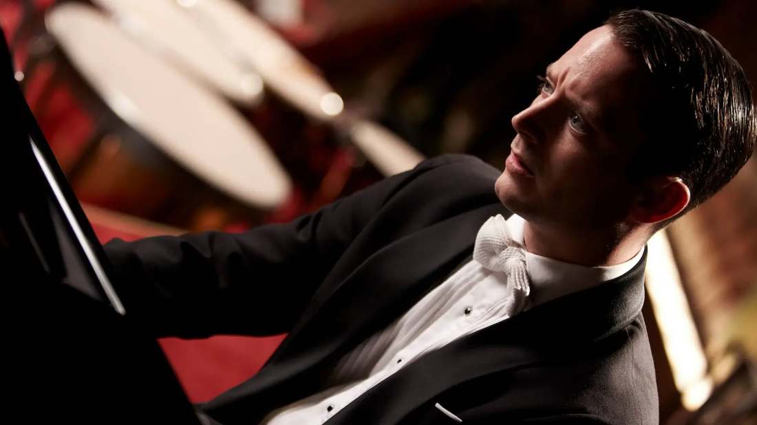 Grand Piano (Grand Piano) izlemek için tıklayınız.