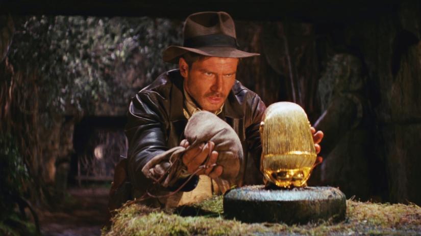 Kutsal Hazine Avcıları (Raiders of the Lost Ark) izlemek için tıklayınız.