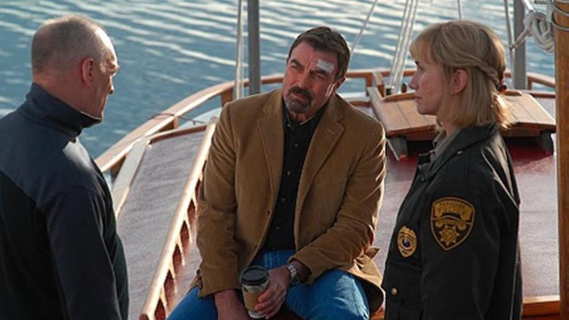 Jesse Stone: Sea Change (Jesse Stone: Sea Change) izlemek için tıklayınız.