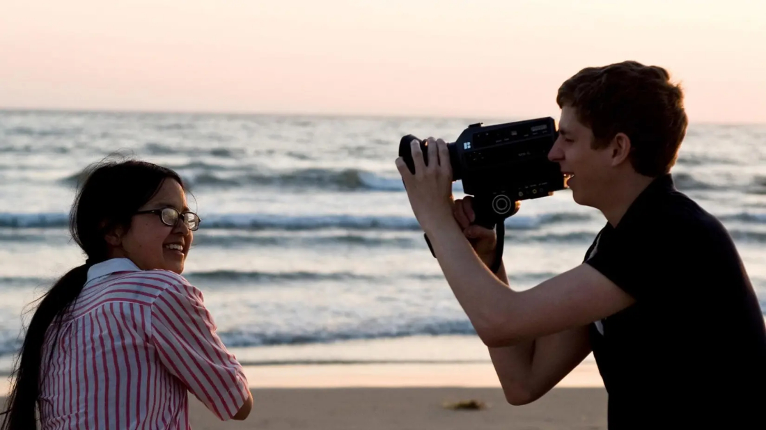 Paper Heart (Paper Heart) izlemek için tıklayınız.