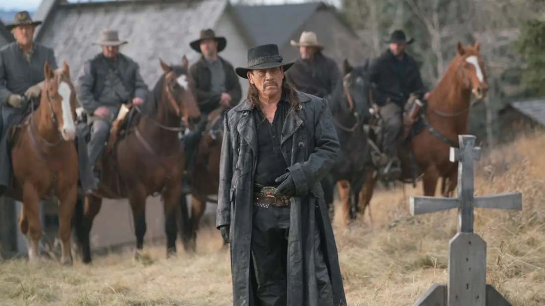 Kasabadaki Ölü 2 (Dead Again in Tombstone) izlemek için tıklayınız.