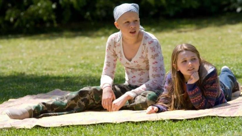 Kız kardeşimin hikâyesi (My Sister's Keeper) izlemek için tıklayınız.