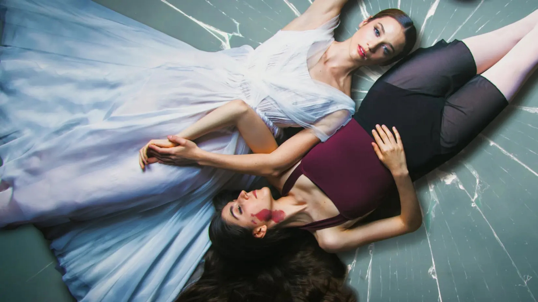 Kristal Kızlar (Las niñas de cristal) izlemek için tıklayınız.