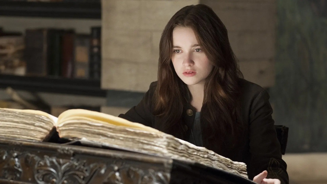 Muhteşem Yaratıklar (Beautiful Creatures) izlemek için tıklayınız.