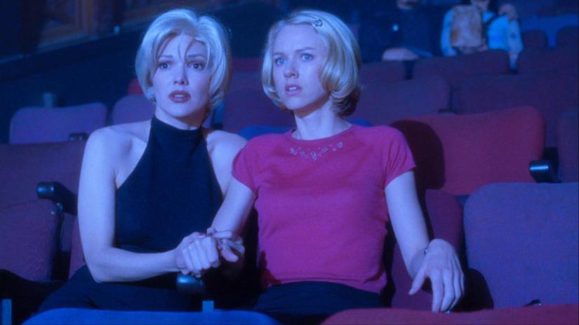 Mulholland Çıkmazı (Mulholland Dr.) izlemek için tıklayınız.