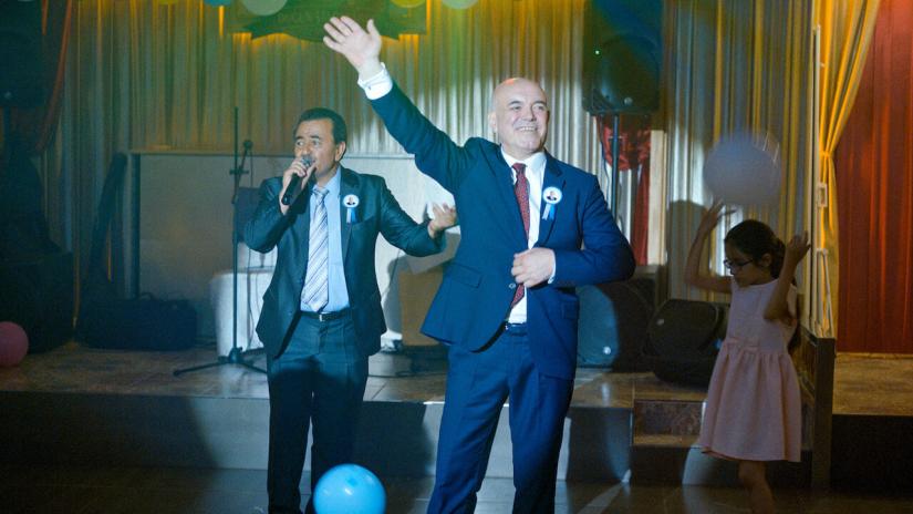 Nasipse Adayız (Nasipse Adayiz) izlemek için tıklayınız.