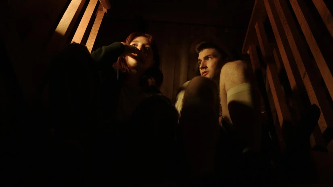 Night of the Skinwalkers (Night of the Skinwalkers) izlemek için tıklayınız.