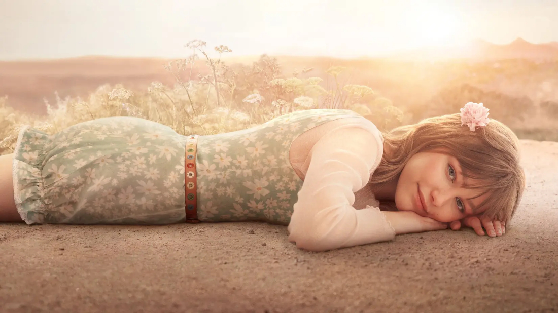 Yıldız Kız (Stargirl) izlemek için tıklayınız.