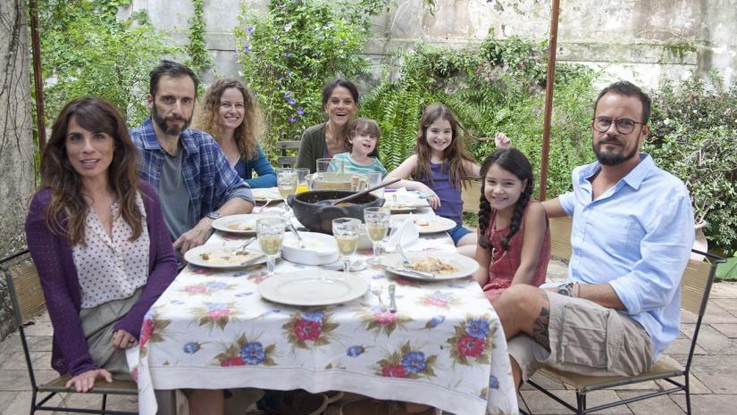 Tıpkı Ebeveynlerimiz Gibi (Como Nossos Pais) izlemek için tıklayınız.