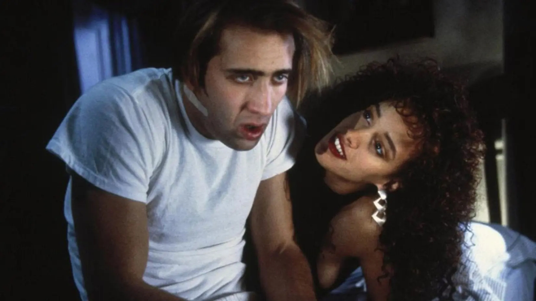 Vampire's Kiss (Vampire's Kiss) izlemek için tıklayınız.