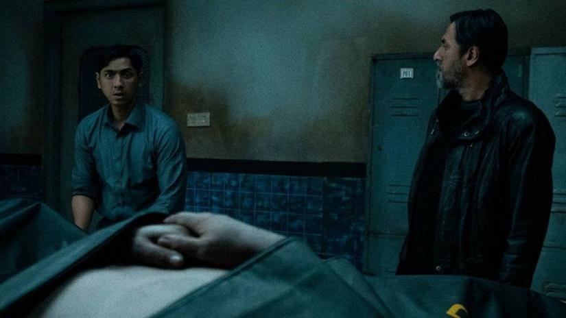 Vengeance in the Dreary Night (Dendam Malam Kelam) izlemek için tıklayınız.