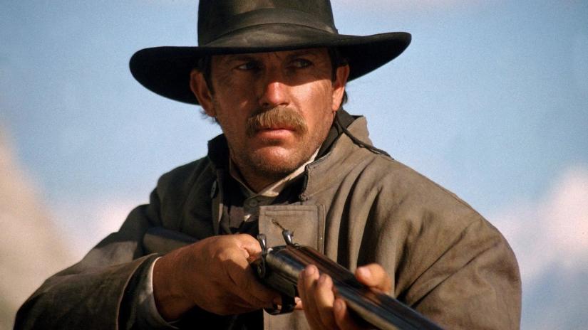 Wyatt Earp (Wyatt Earp) izlemek için tıklayınız.