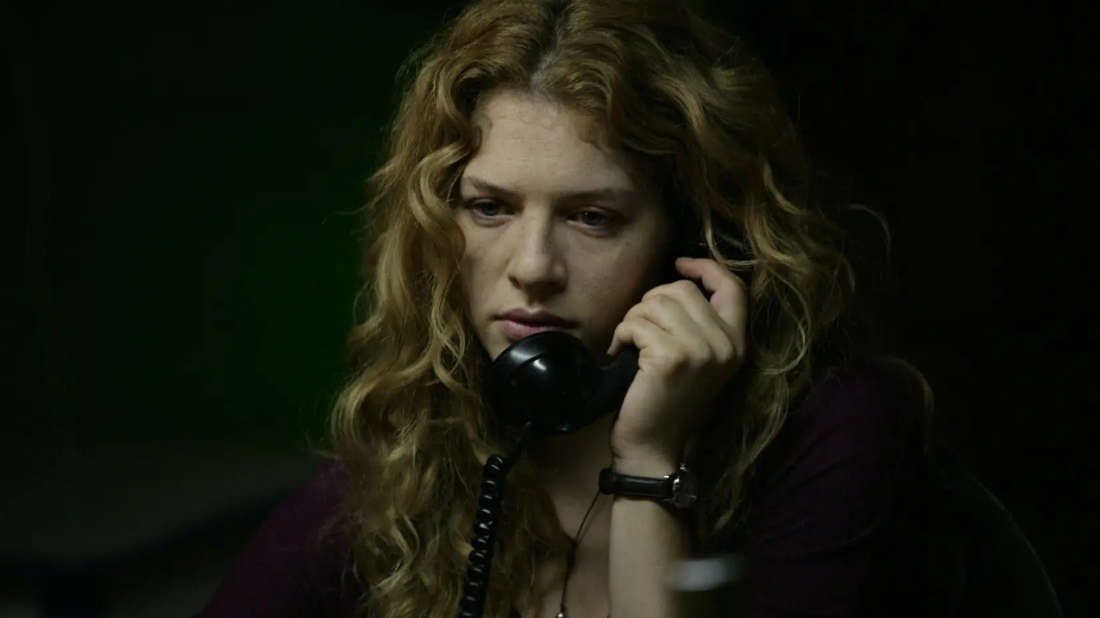 The Caller (The Caller) izlemek için tıklayınız.